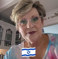 Shellie Brown's profile image