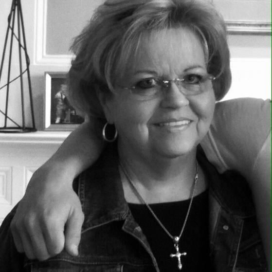 Julie F.'s profile image