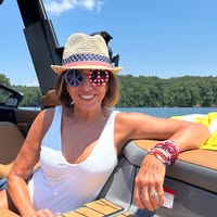 Carolyn Burns's profile image