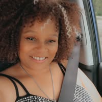 Zoranda Crump's profile image