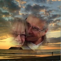 Lolo Bell's profile image