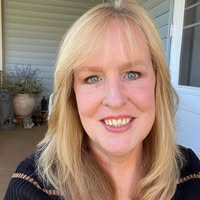 Tricia Pgh's profile image