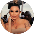 Lucy Leonard's Profile Image
