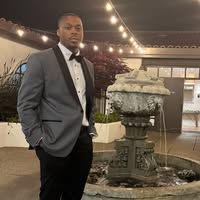 Vincent Powell's profile image