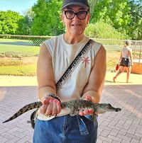 Debi Kitt's profile image