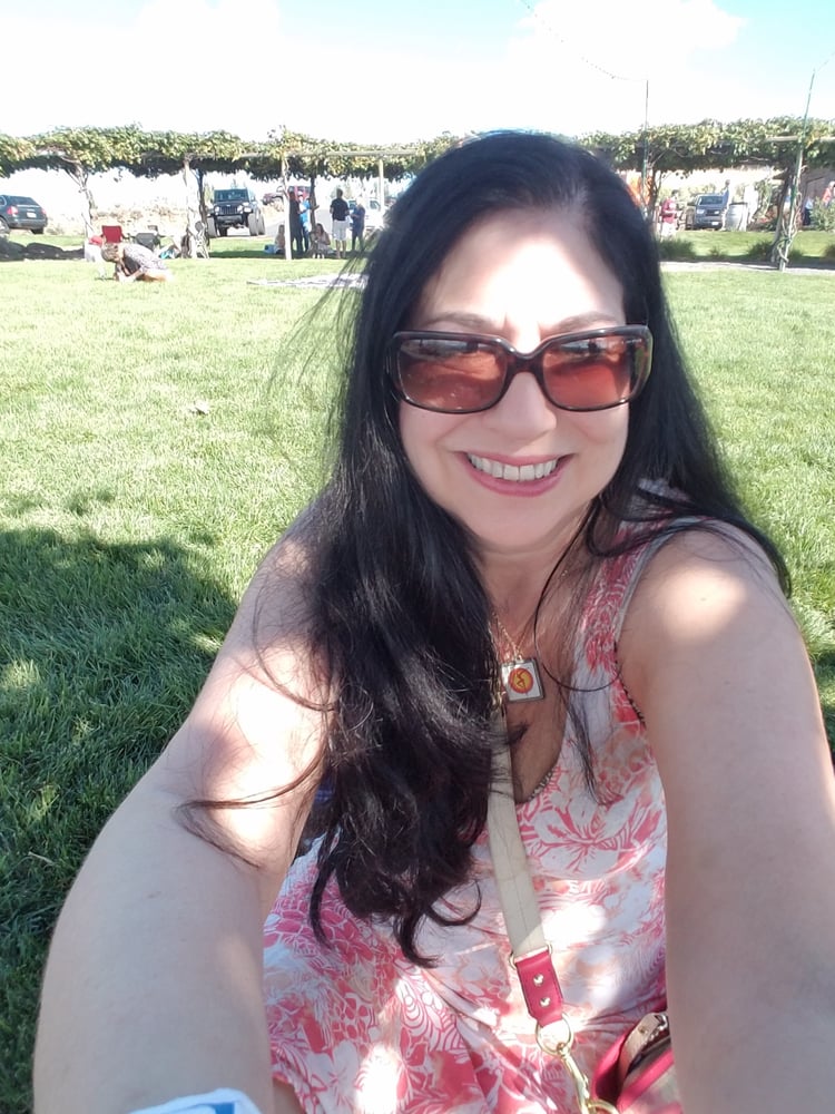 Robyn T.'s profile image