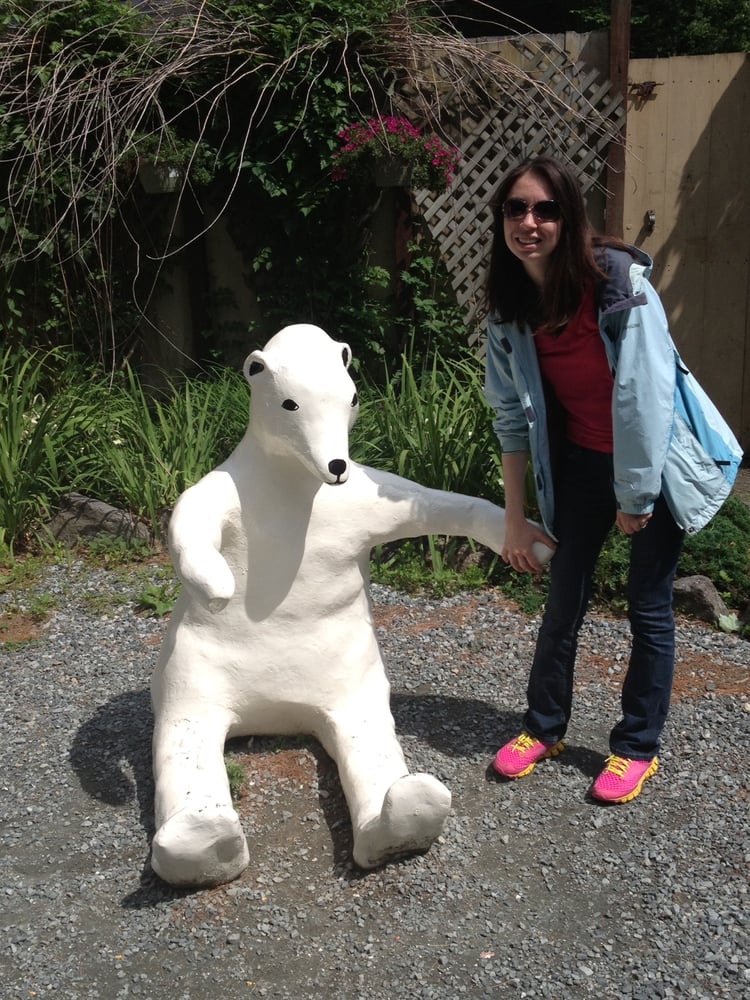 Julie F.'s profile image