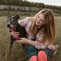 Elizabeth Stout's profile image