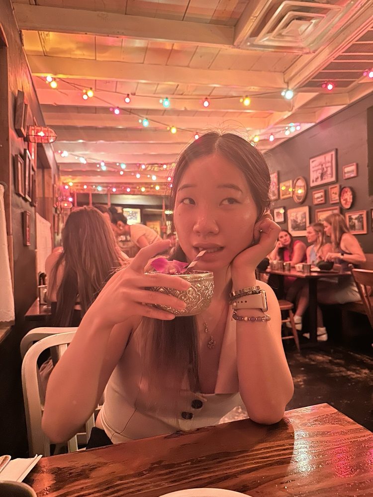 Shu Huan Y.'s profile image