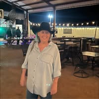 Debbie Voss's profile image