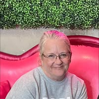 Neva Abrisz's profile image