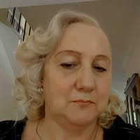 Robyn Ker's profile image