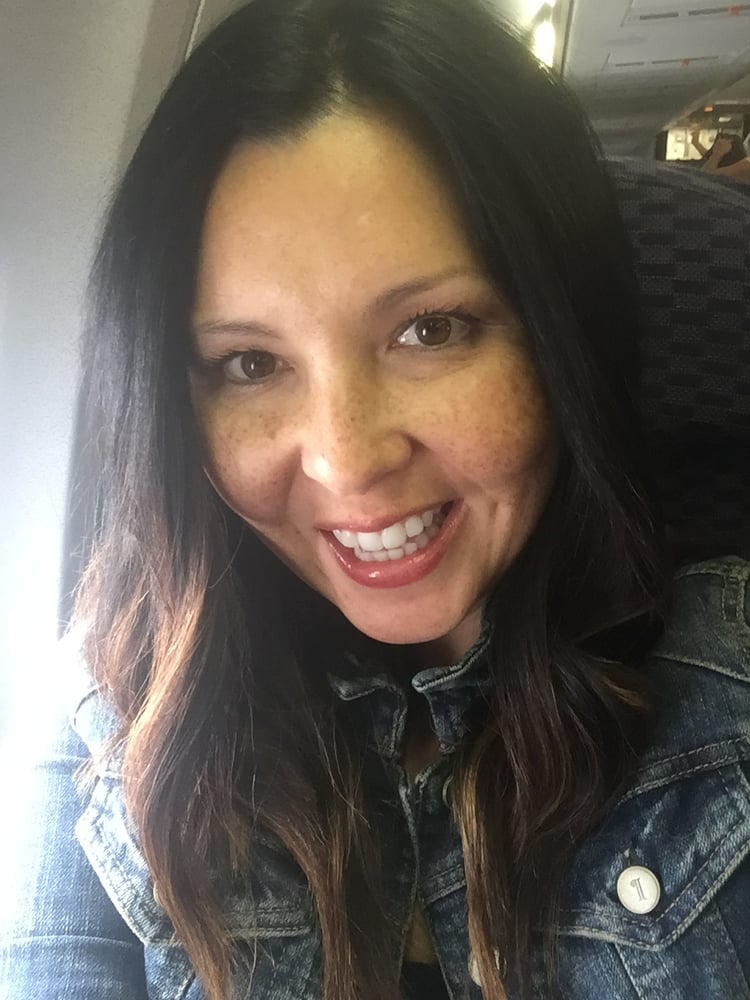 tina r.'s profile image