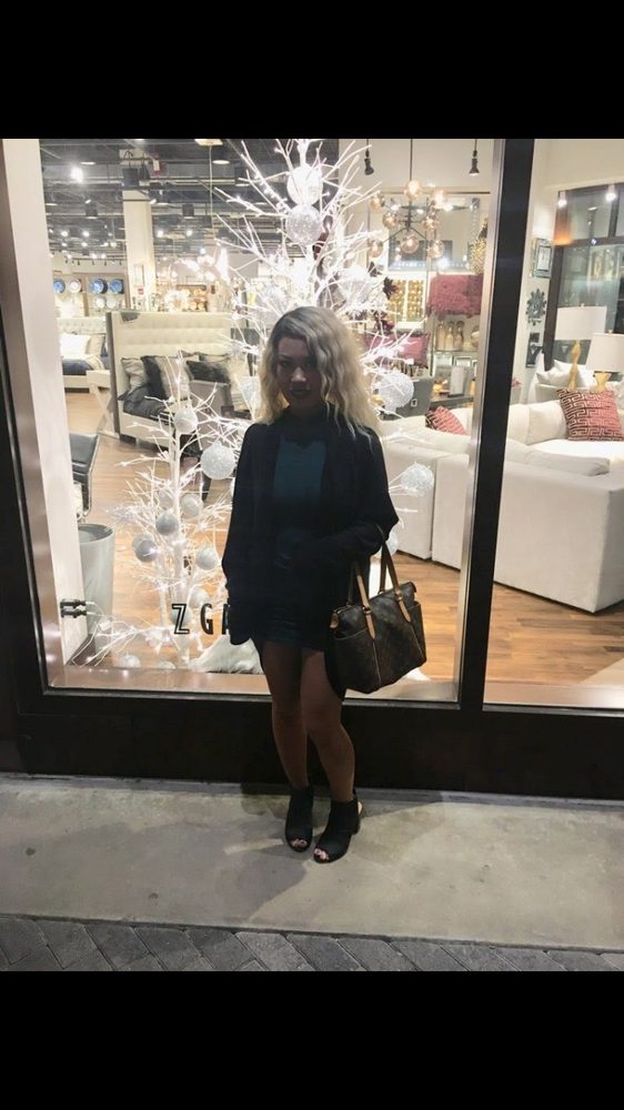 Tina Y.'s profile image