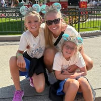 Kelly Carroll's profile image