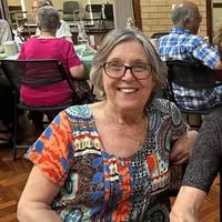 Edna Aston's profile image