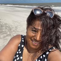 Elizabeth Jones's profile image