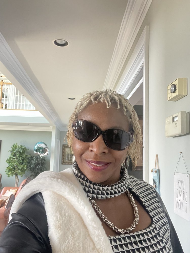 Gloria B.'s profile image