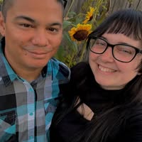 Melissa Leon's profile image