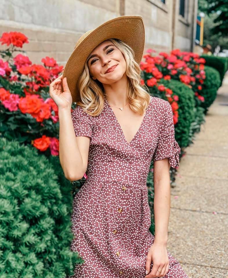 Liz S.'s profile image