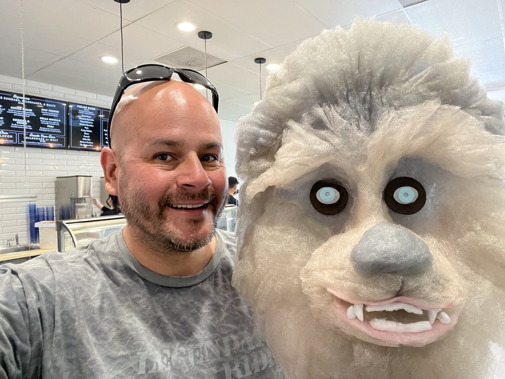 James R.'s profile image