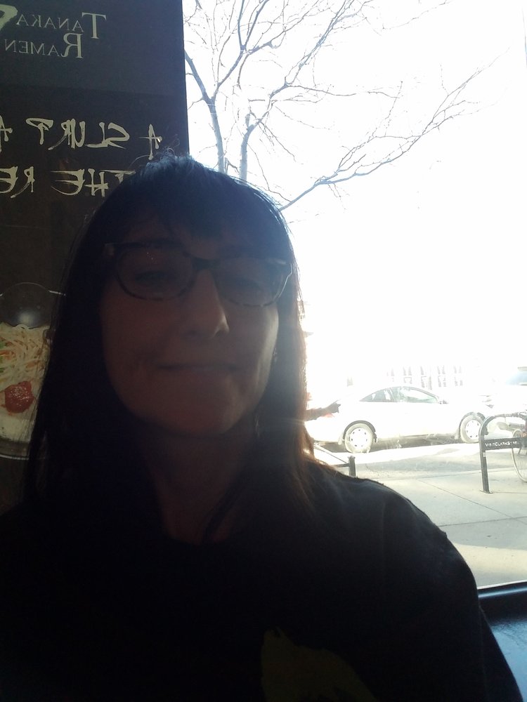 Iza B.'s profile image