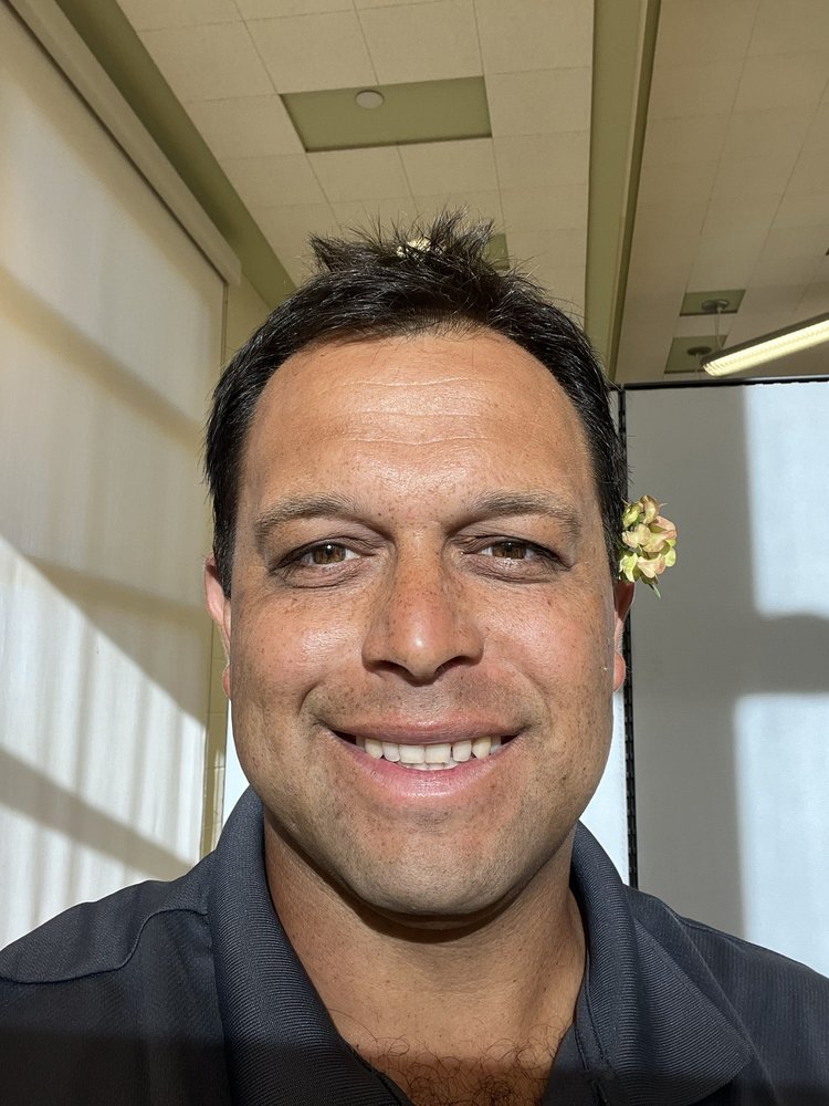 Iwikauikaua J.'s profile image