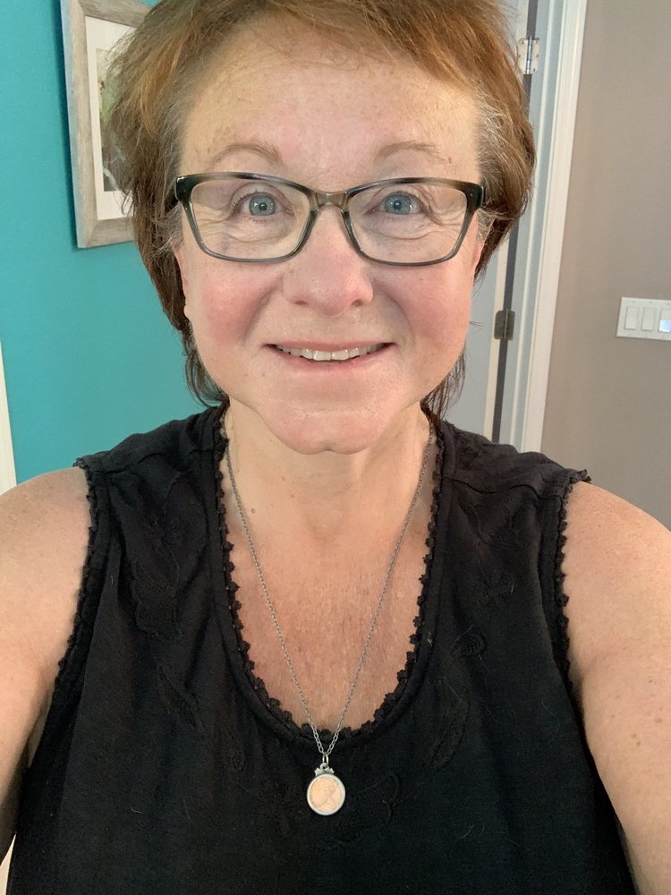 Evelyn F.'s profile image