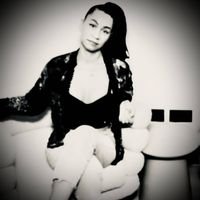 Suzanne V.'s profile image