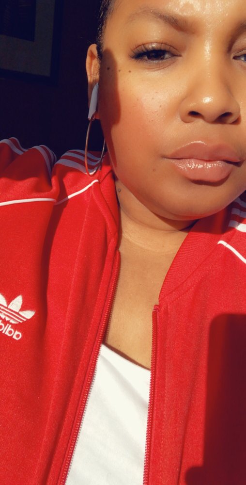 Tia L.'s profile image