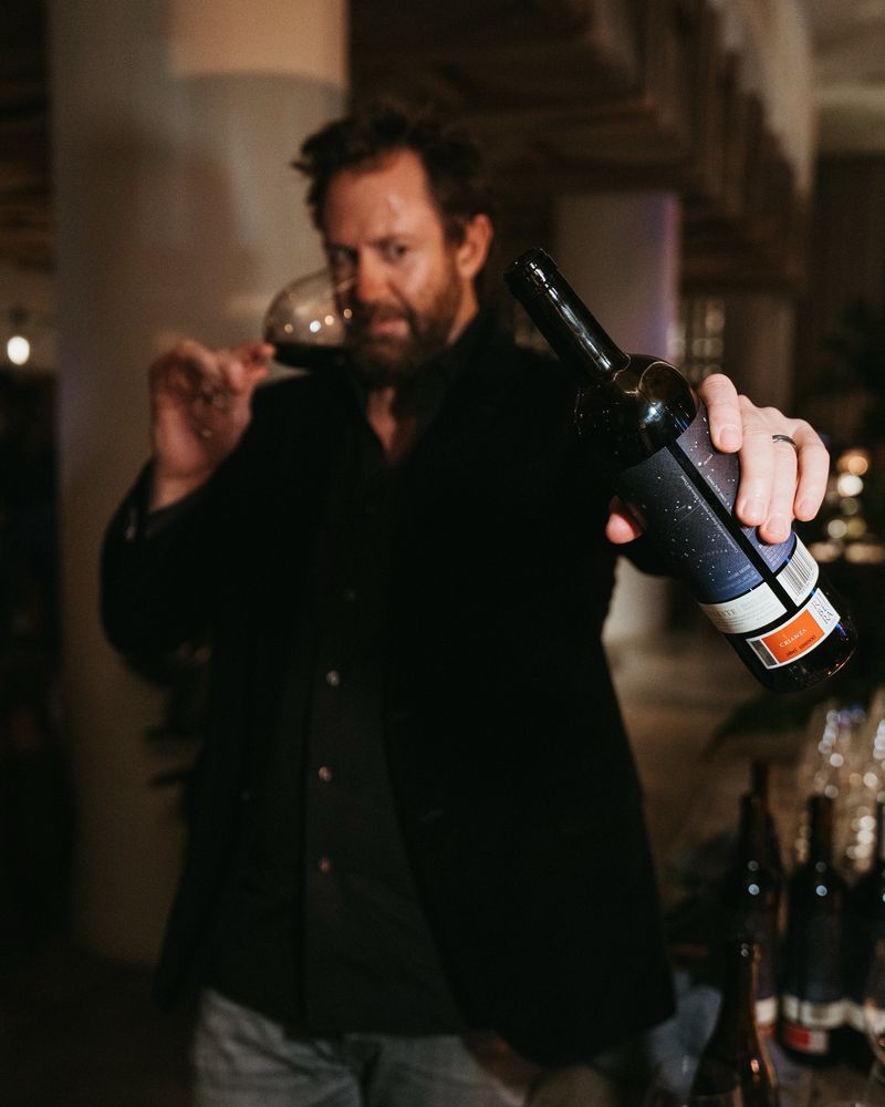 brady l.'s profile image