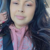 Crystal Lynn's profile image