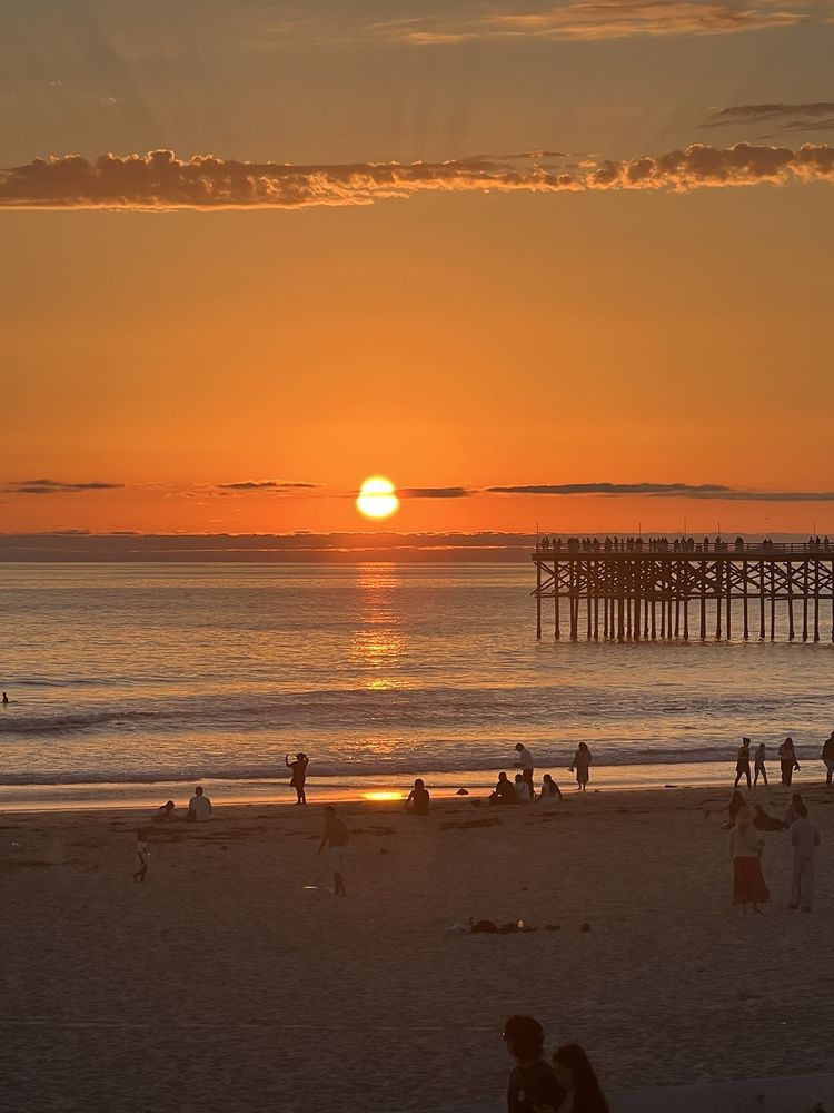 April F.'s profile image