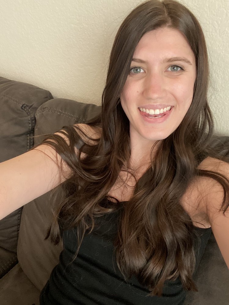 Caitlin J.'s profile image