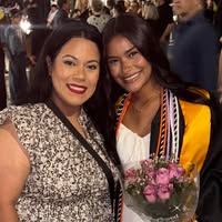 Ovilia Reyes's profile image