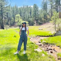 Elvia Nevarez's profile image