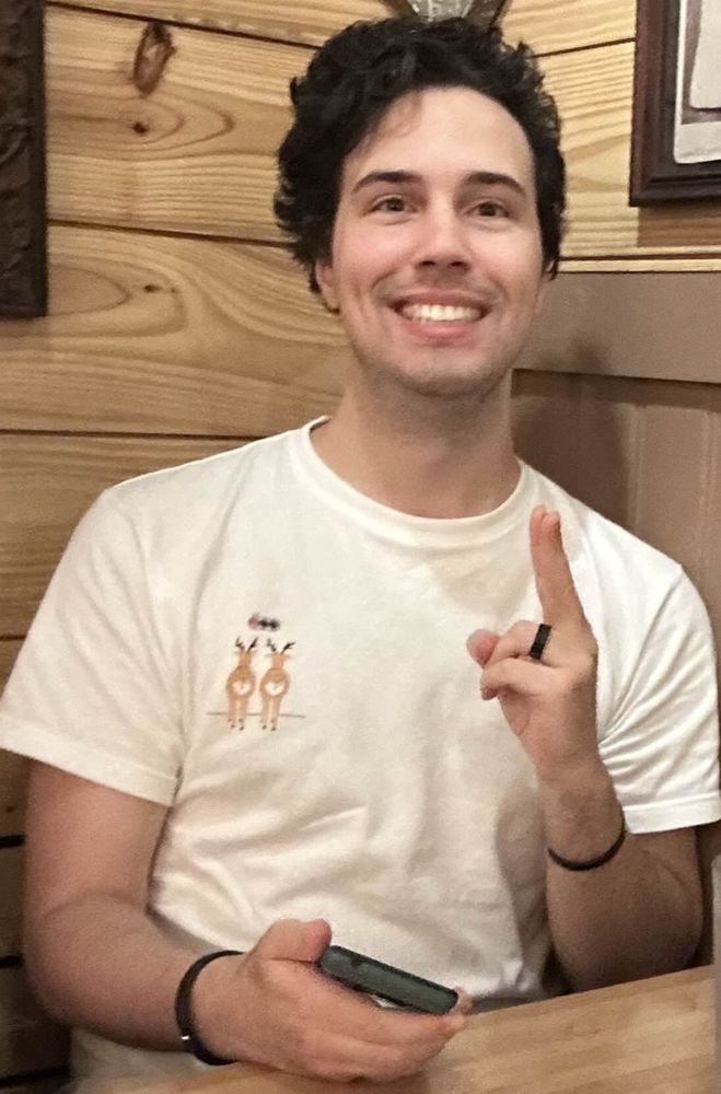 Felipe -.'s profile image