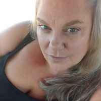 Helen Bertrand's profile image
