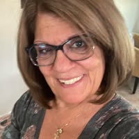 Rosanne Jones's profile image