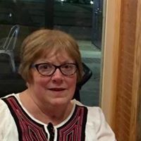 Paula Lott's profile image