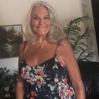 Michele Mikulic's profile image