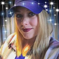 Sarah Russell's profile image