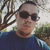 Johnny Lomeli's profile image
