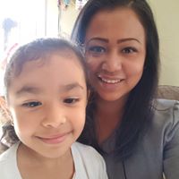 Carmina Rivas's profile image