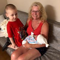 Julie Day Evans's profile image