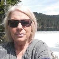 Diane Wike's profile image