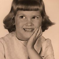 Sondra Lea's profile image