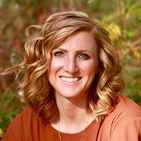 Sarah Messenger's profile image