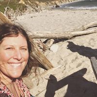 Kate Baer Fossils's profile image