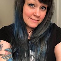 Beth Leigh Cook's profile image